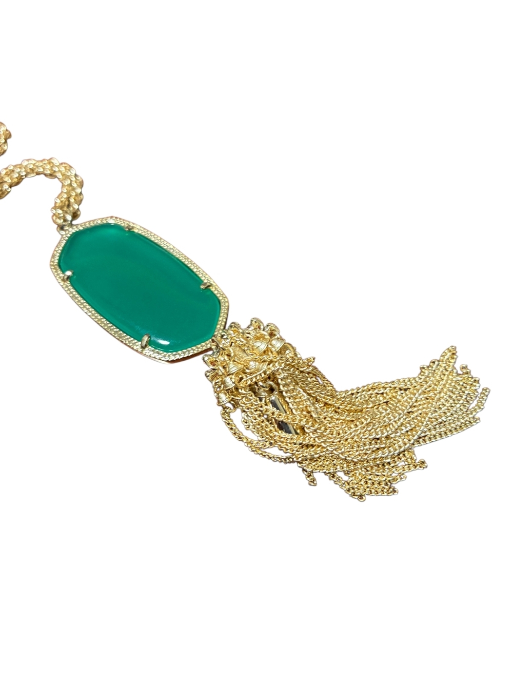 Kendra Scott | Signature Rayne Tassel Pendant Necklace in Green Stone - Picture 4 of 5